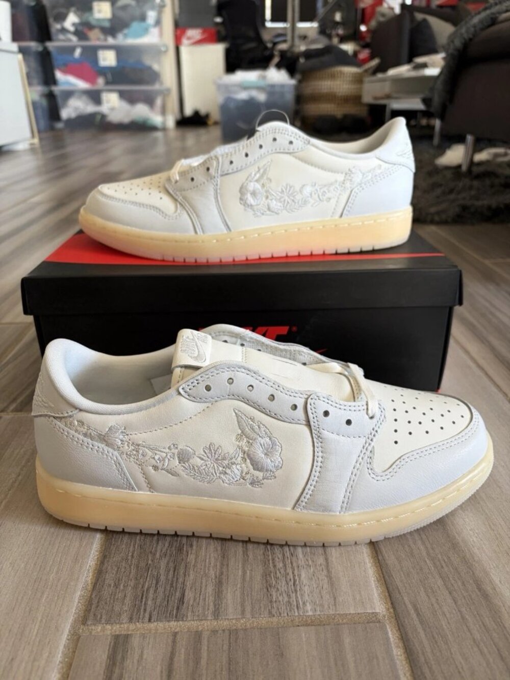 Men's Nike Air Jordan 1 Retro Low OG Shoes -Rabbit Floral Swoosh Sail IF4391-100